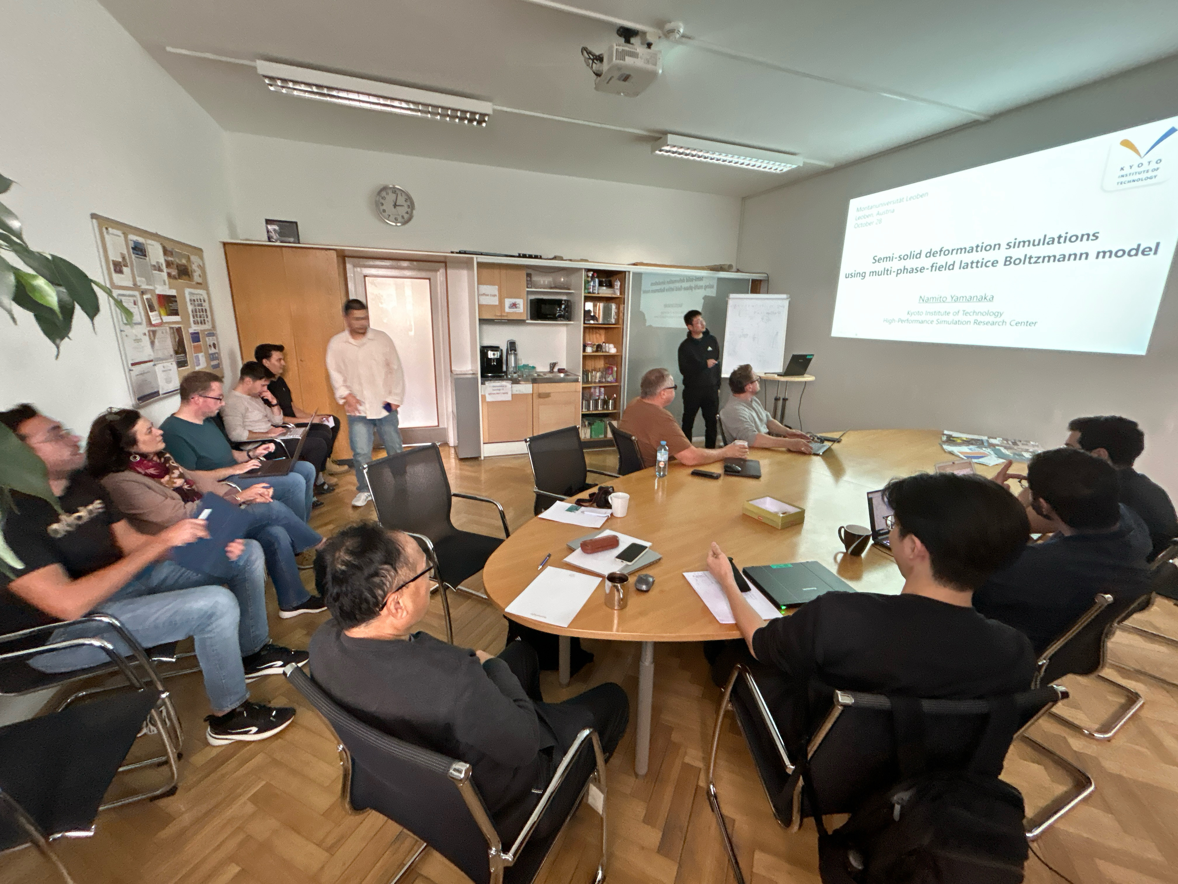 研究紹介の様子